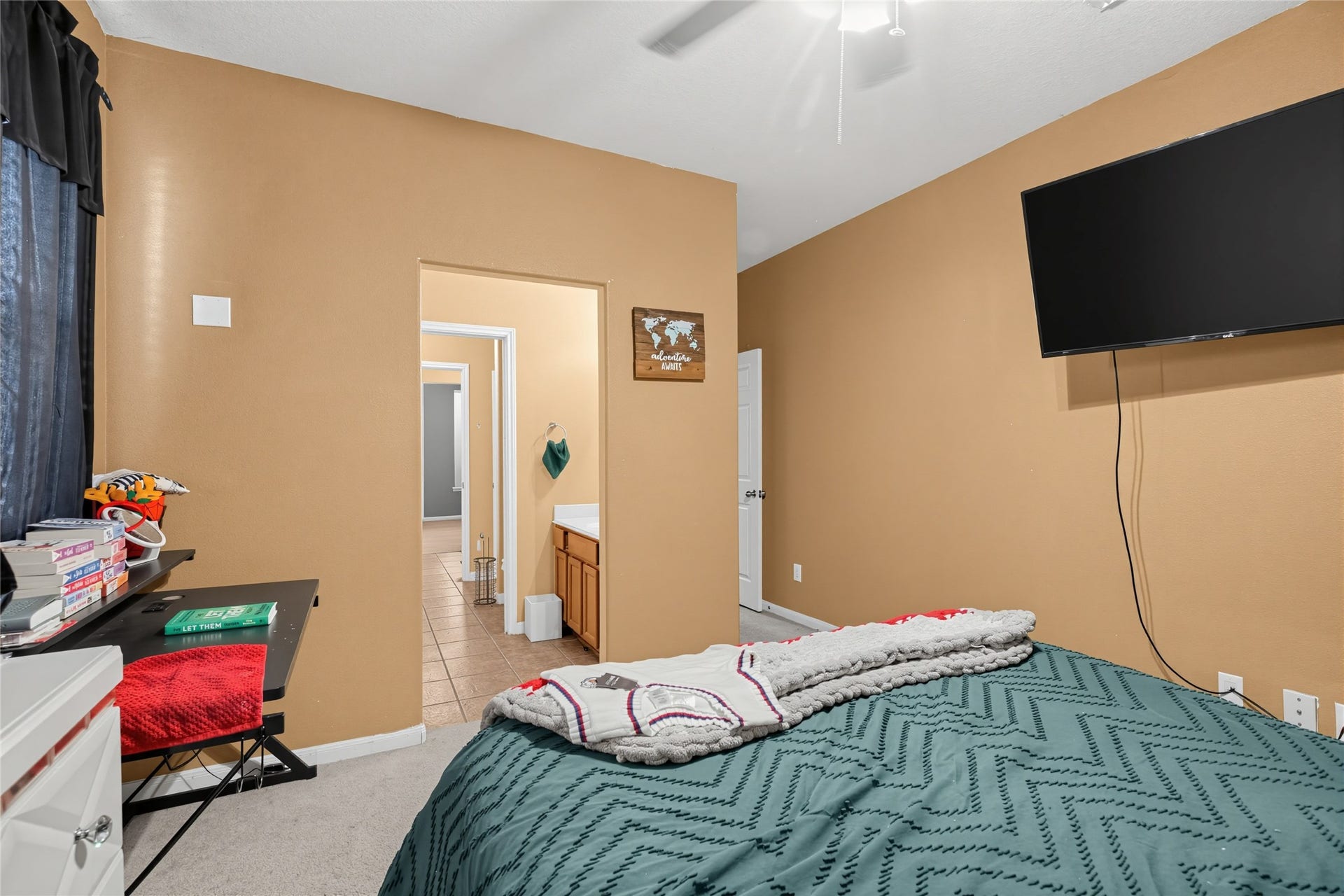 5810 Little Grove Drive, Pearland, TX 77581 5810 Little Grove Drive, Pearland, TX 77581