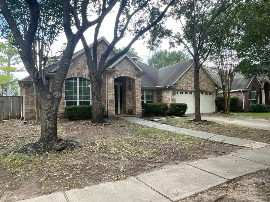 Property photo for 1214 Longdraw Drive, Katy, TX