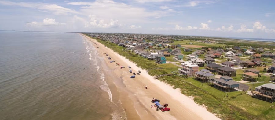 Property photo for 983 W Verdia Drive, Crystal Beach, TX