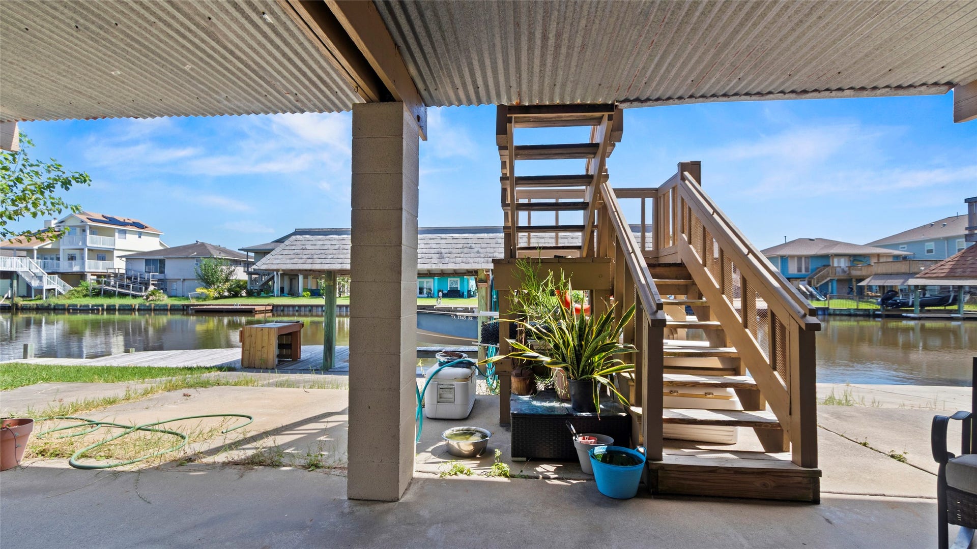 1097 Redfish Street, Bayou Vista, TX 77563 View from downstairs
