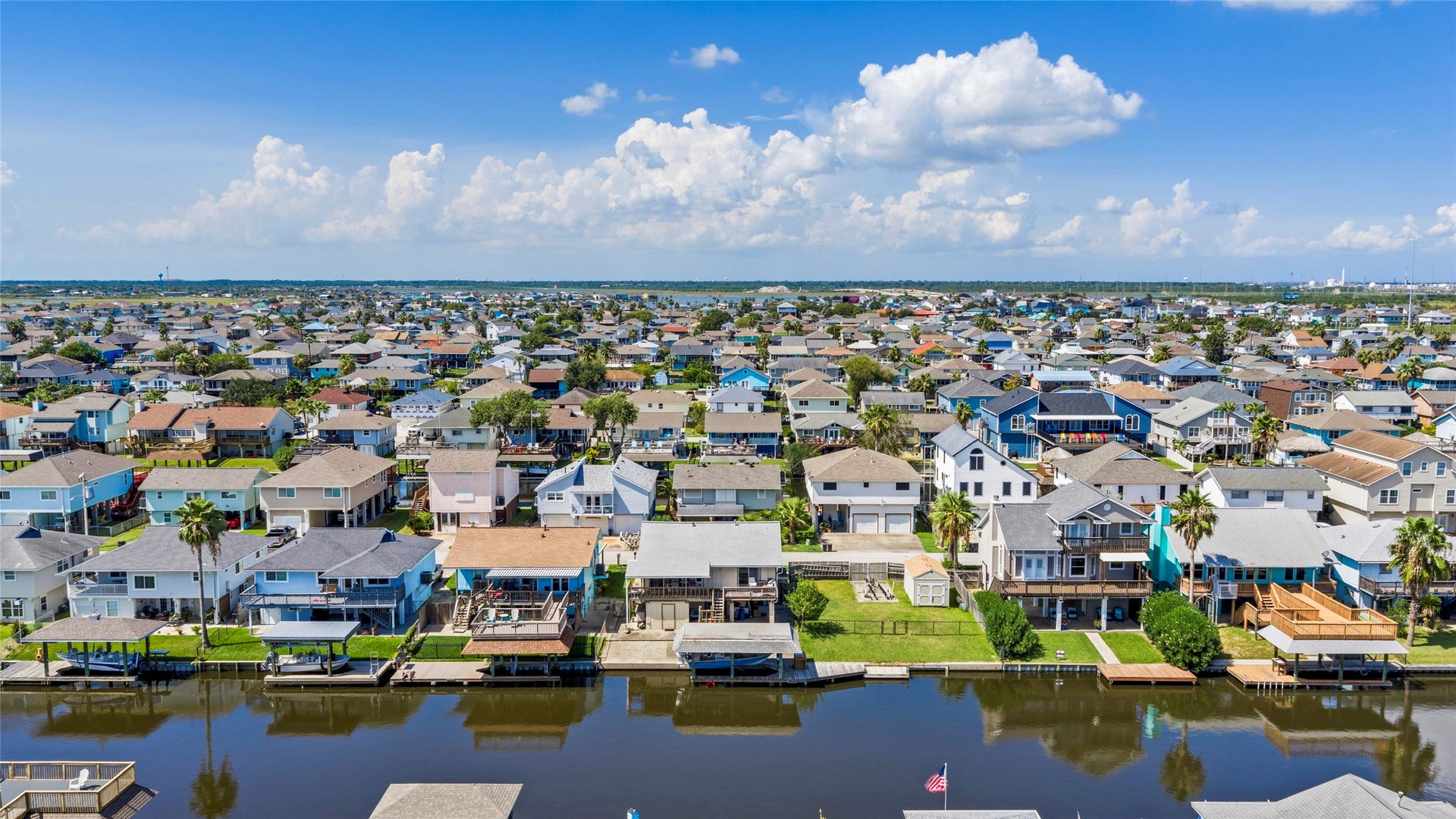 1097 Redfish Street, Bayou Vista, TX 77563 Enjoy the coastal life in your new waterfront home in Bayou Vista