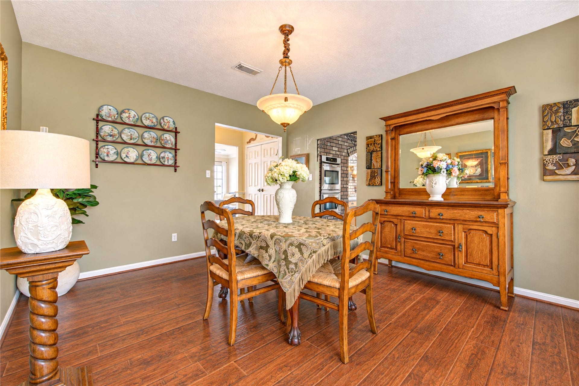 6839 Hertford Park Drive, Houston, TX 77084 The separate dining room offers a lovely setting for meals and special gatherings.