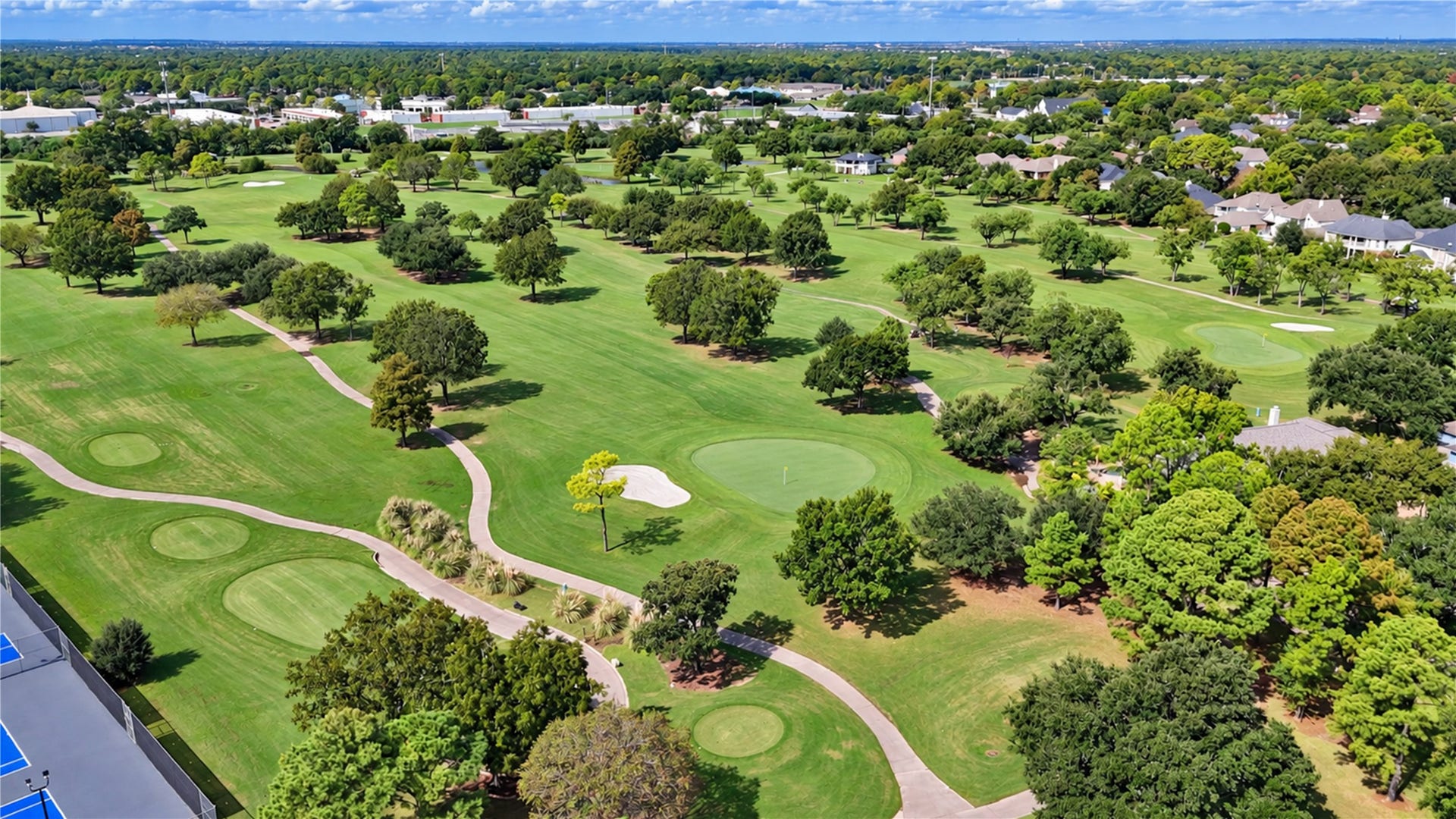 6839 Hertford Park Drive, Houston, TX 77084 Enjoy nearby golf opportunities at Hearthstone Country Club, featuring 27 holes. Separate membership required.
