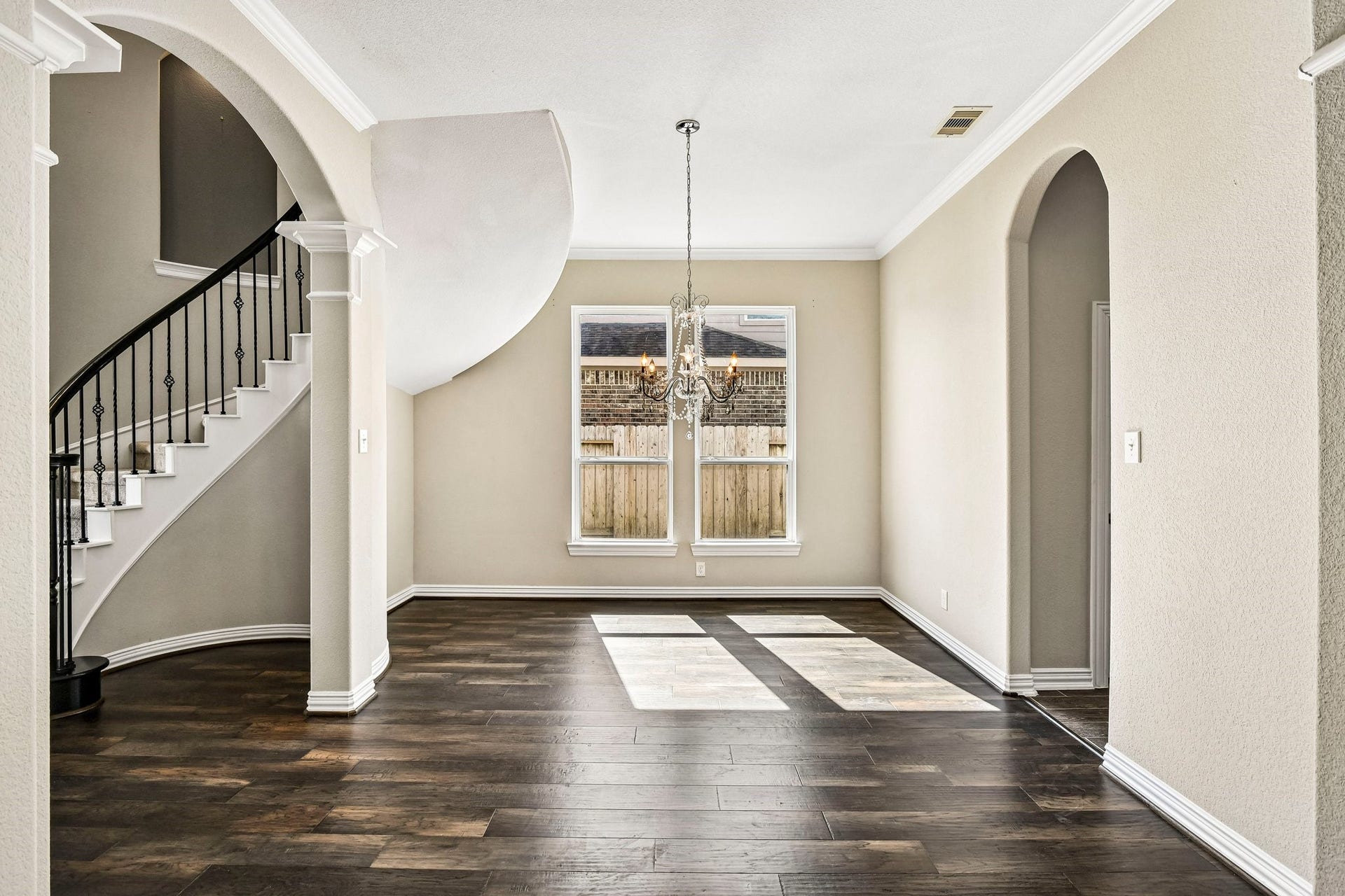 2414 Trocadero Lane, League City, TX 77573 Informal Dining Room