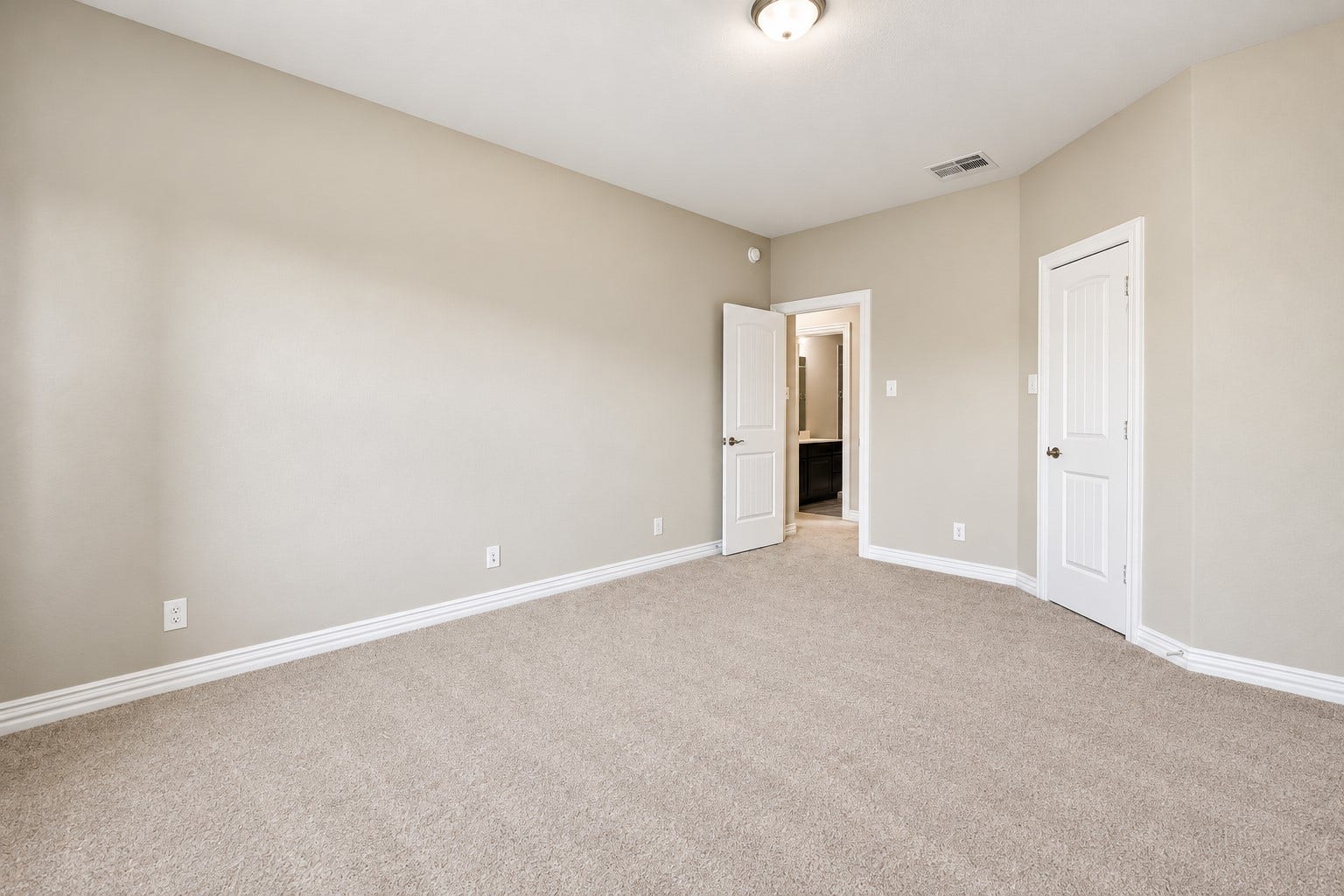 2414 Trocadero Lane, League City, TX 77573 Upstairs Bedroom