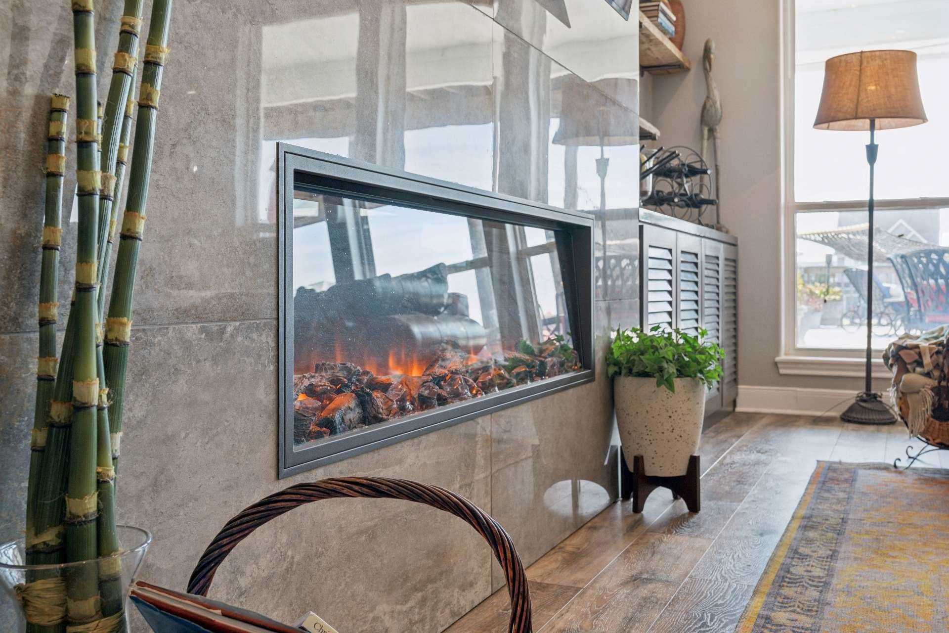 515 Westerly Drive, Tiki Island, TX 77554 Cozy Fireplace