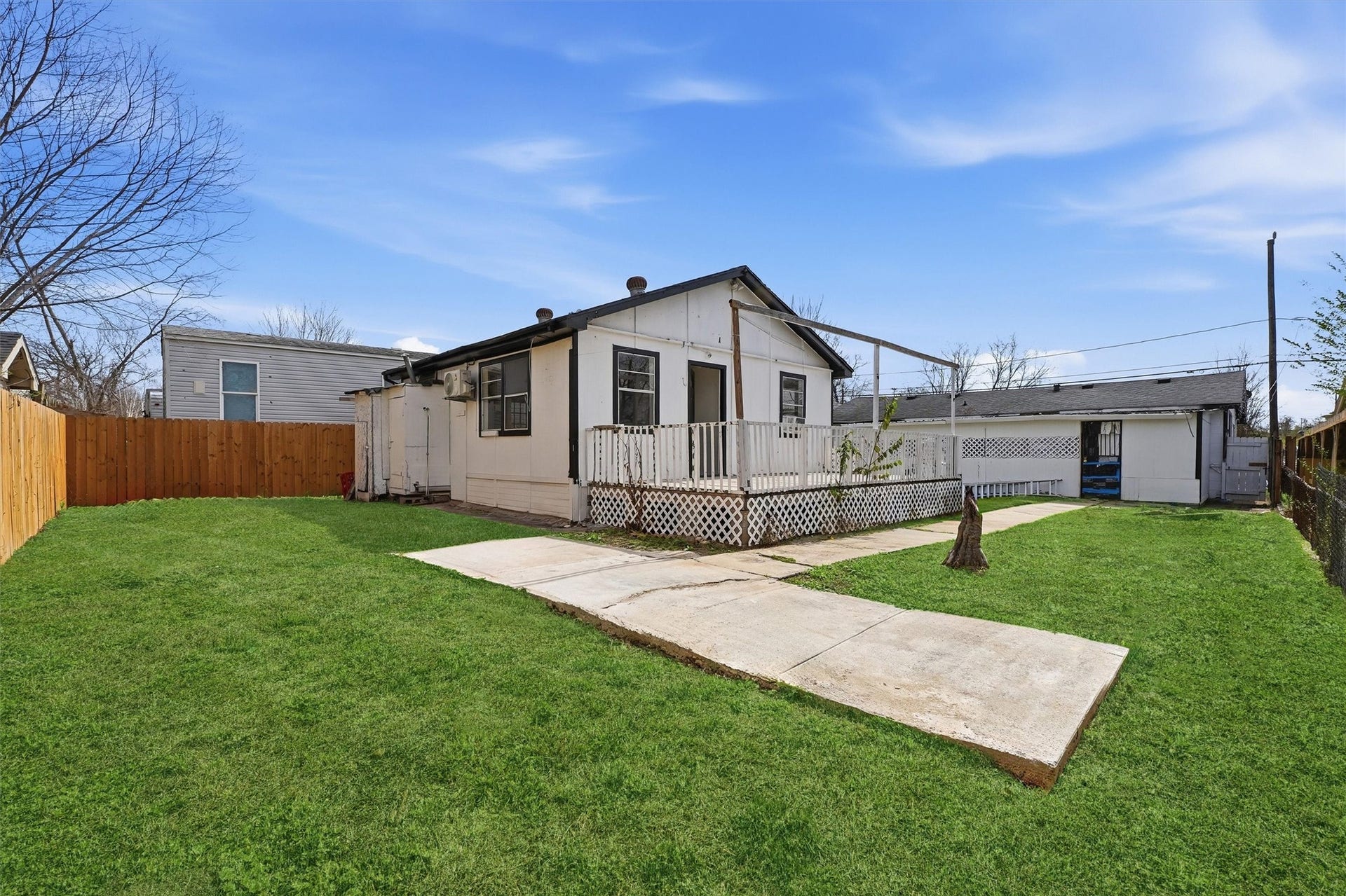 3531 Cedar Hill Lane, Houston, TX 77093 3531 Cedar Hill Lane, Houston, TX 77093