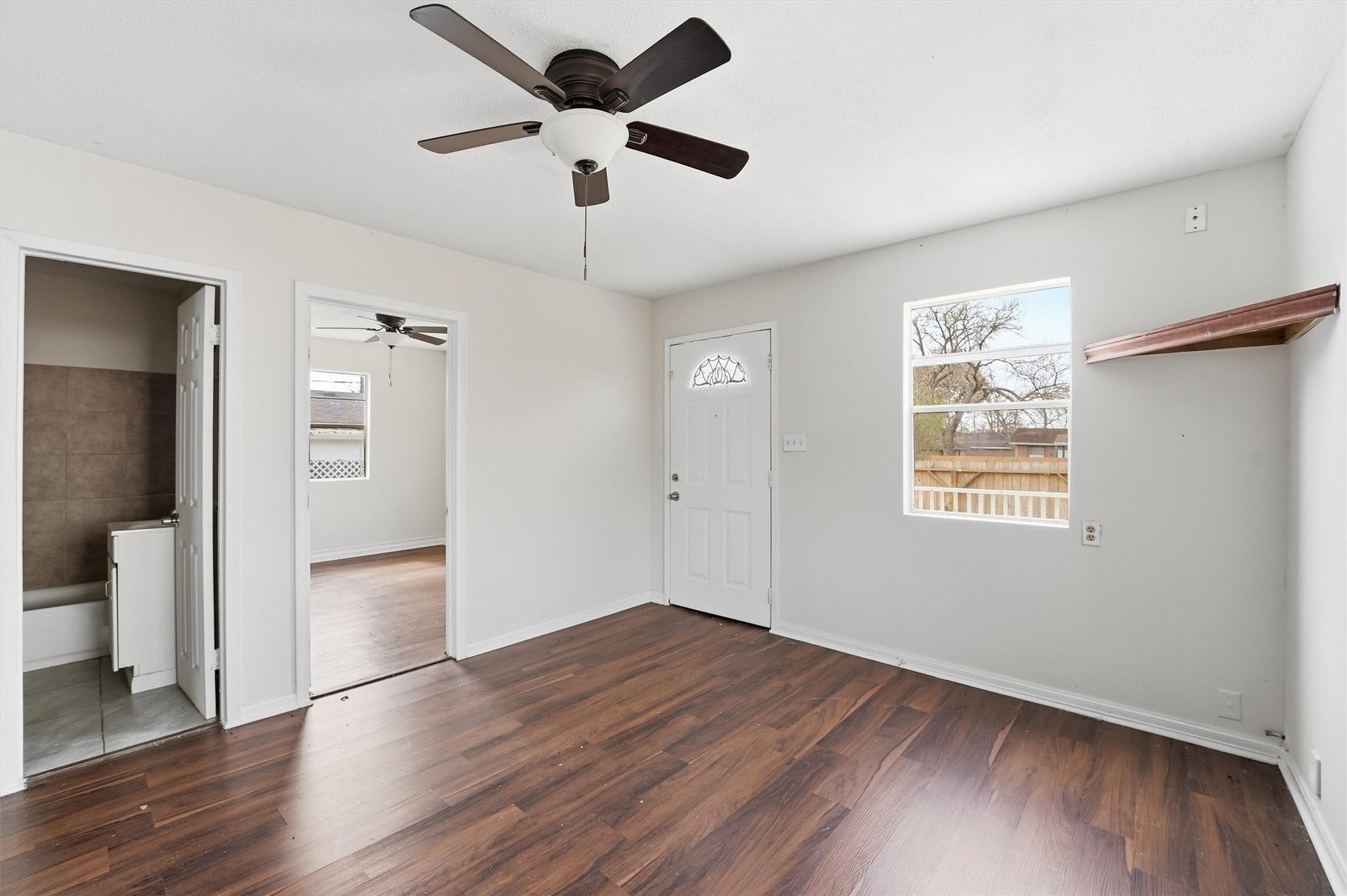 3531 Cedar Hill Lane, Houston, TX 77093 3531 Cedar Hill Lane, Houston, TX 77093