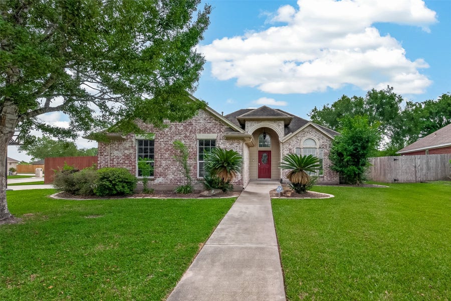 Property photo for 11803 Old Spanish Trail, Santa Fe, TX