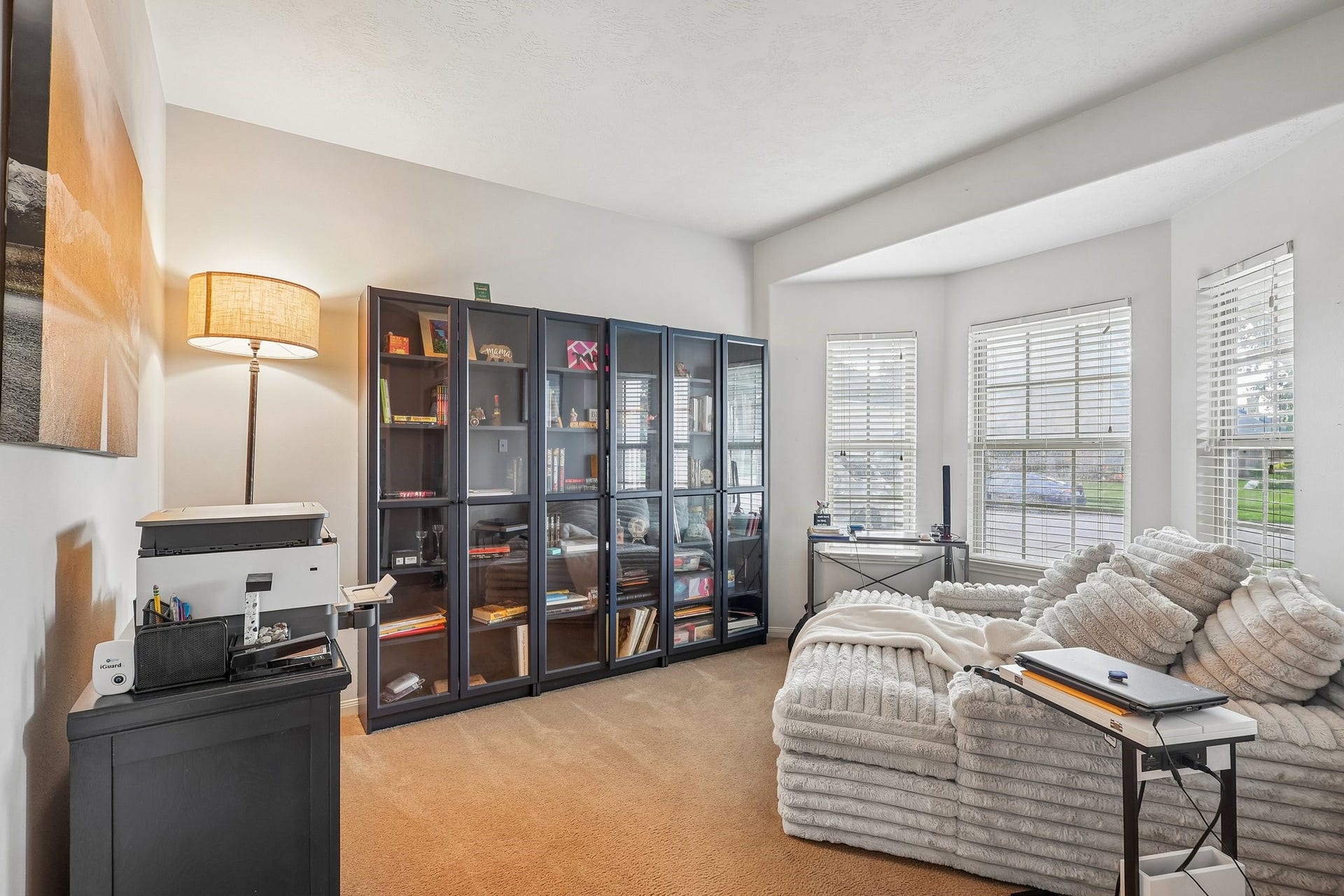 4731 Maple Creek Drive, Fresno, TX 77545 Room for your library wall in the front sitting space