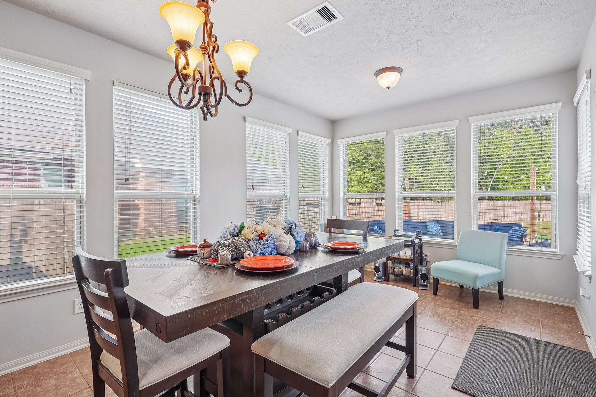 4731 Maple Creek Drive, Fresno, TX 77545 Slow mornings in a breakfast nook wrapped in windows