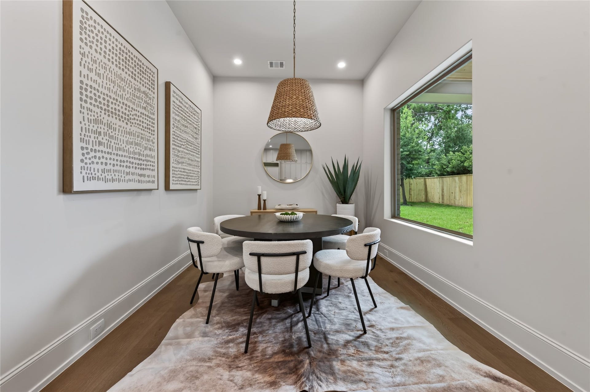 515 W 33rd Street, Houston, TX 77018 515 W 33rd Street, Houston, TX 77018