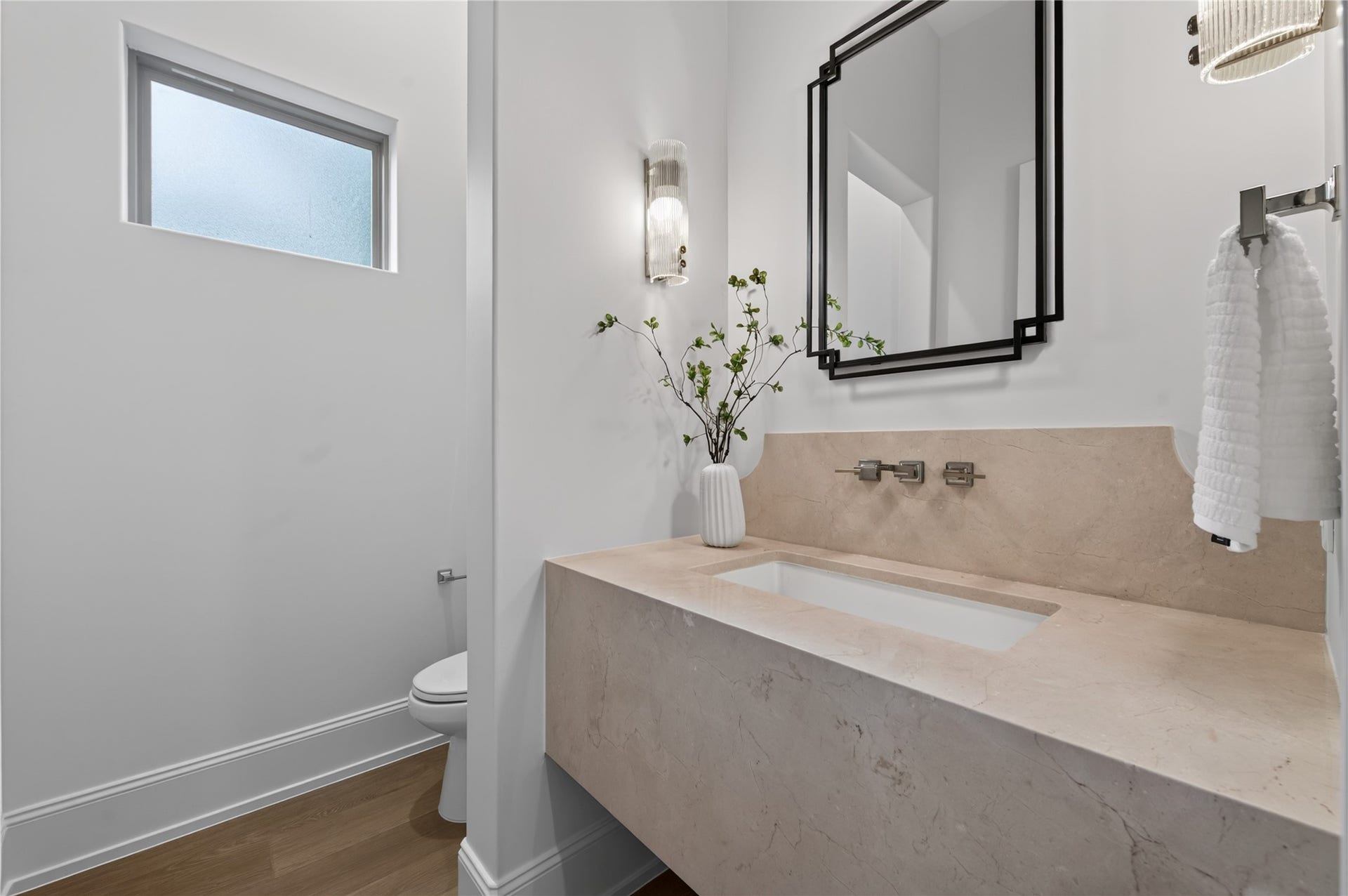 515 W 33rd Street, Houston, TX 77018 515 W 33rd Street, Houston, TX 77018