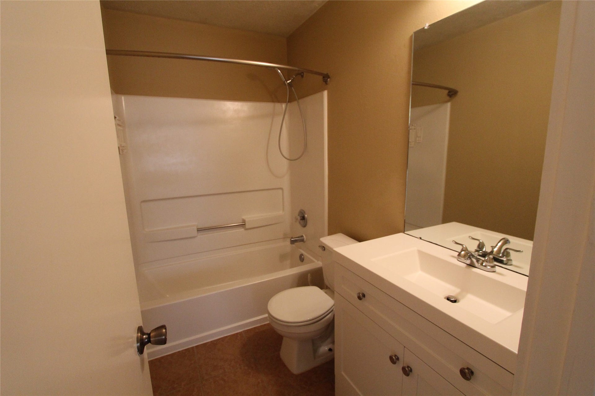 9515 Farrell Drive, Houston, TX 77070