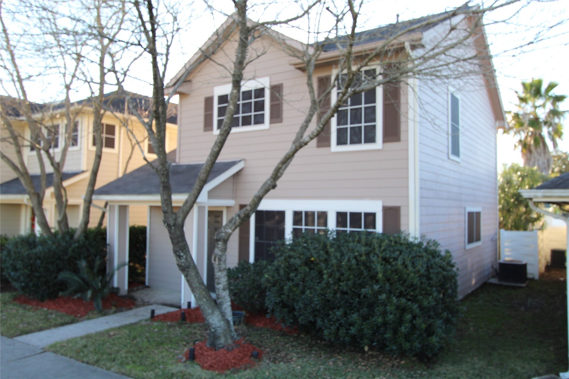 9515 Farrell Drive, Houston, TX 77070