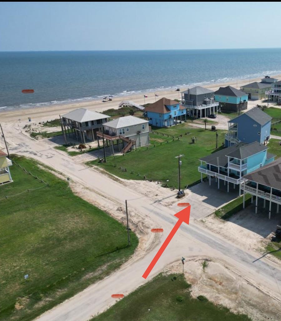 Property photo for 833 S Oneal Road, Crystal Beach, TX