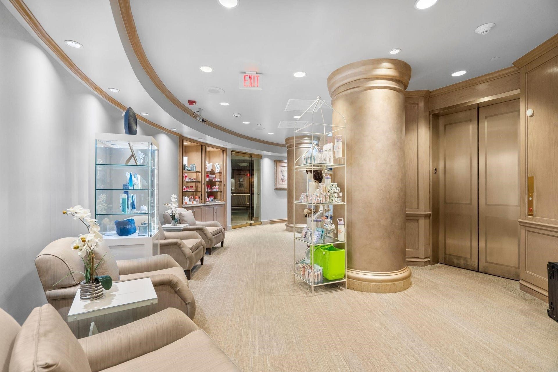 San Luis Full Service Spa