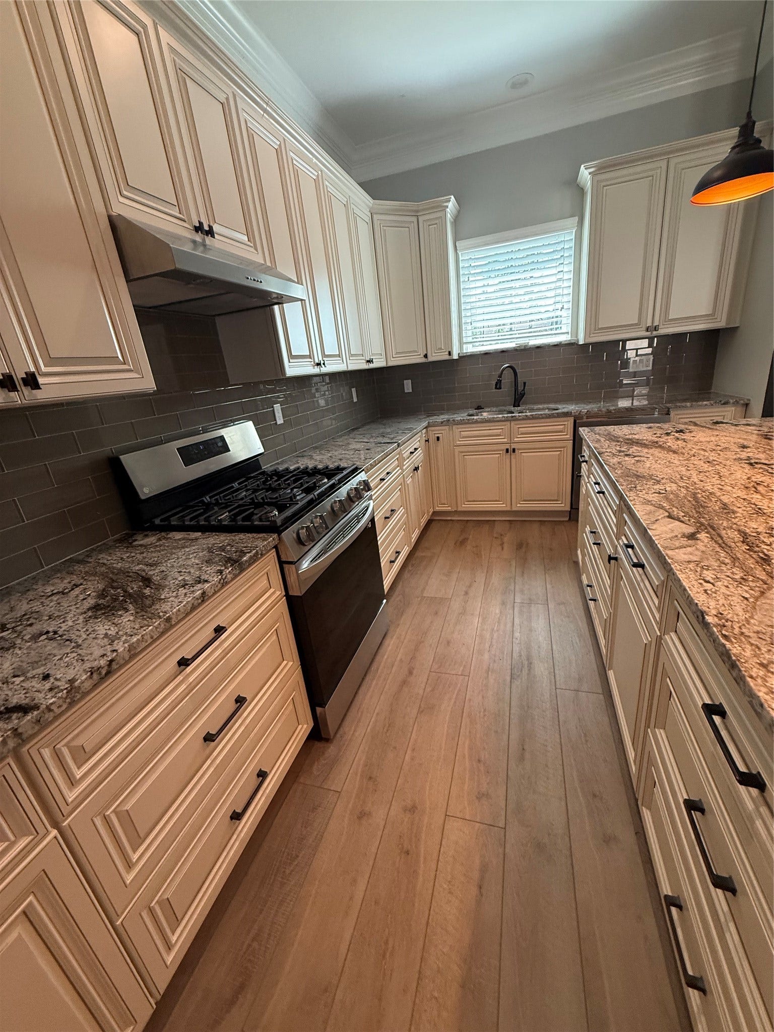6310 N Lazy Meadow Way, Spring, TX 77386 Attached apartment kitchen w/ plenty of drawers for storage