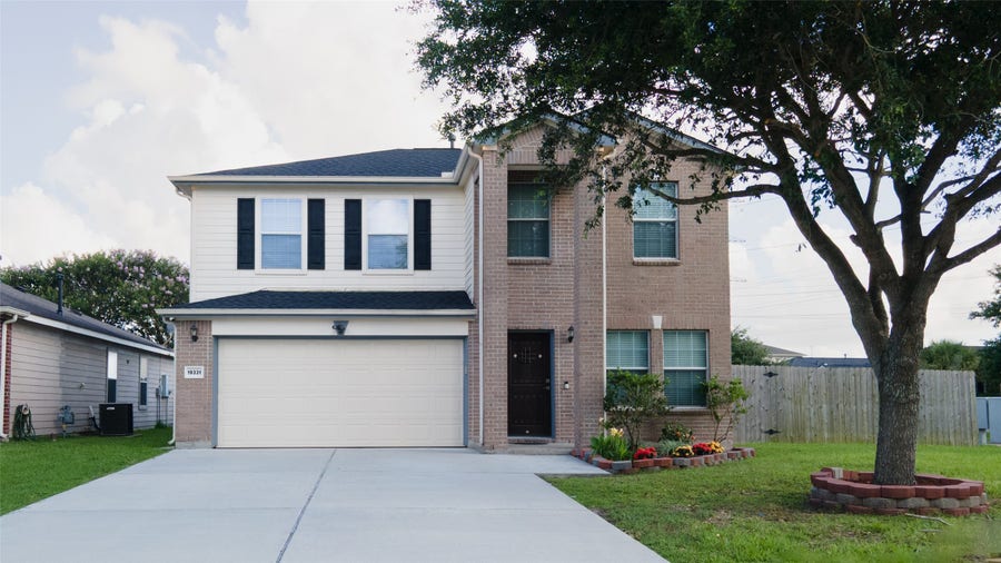 Property photo for 19331 Jordans Landing Lane, Richmond, TX