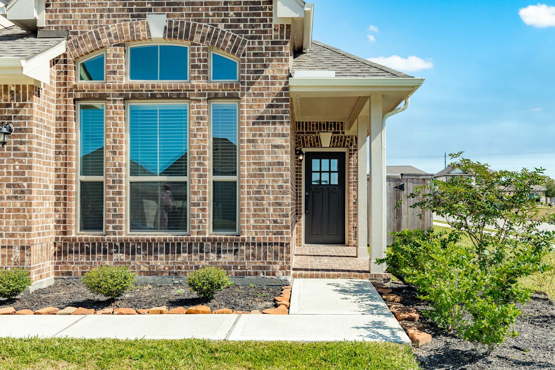 3602 Cardinal Pointe Drive, Angleton, TX 77515