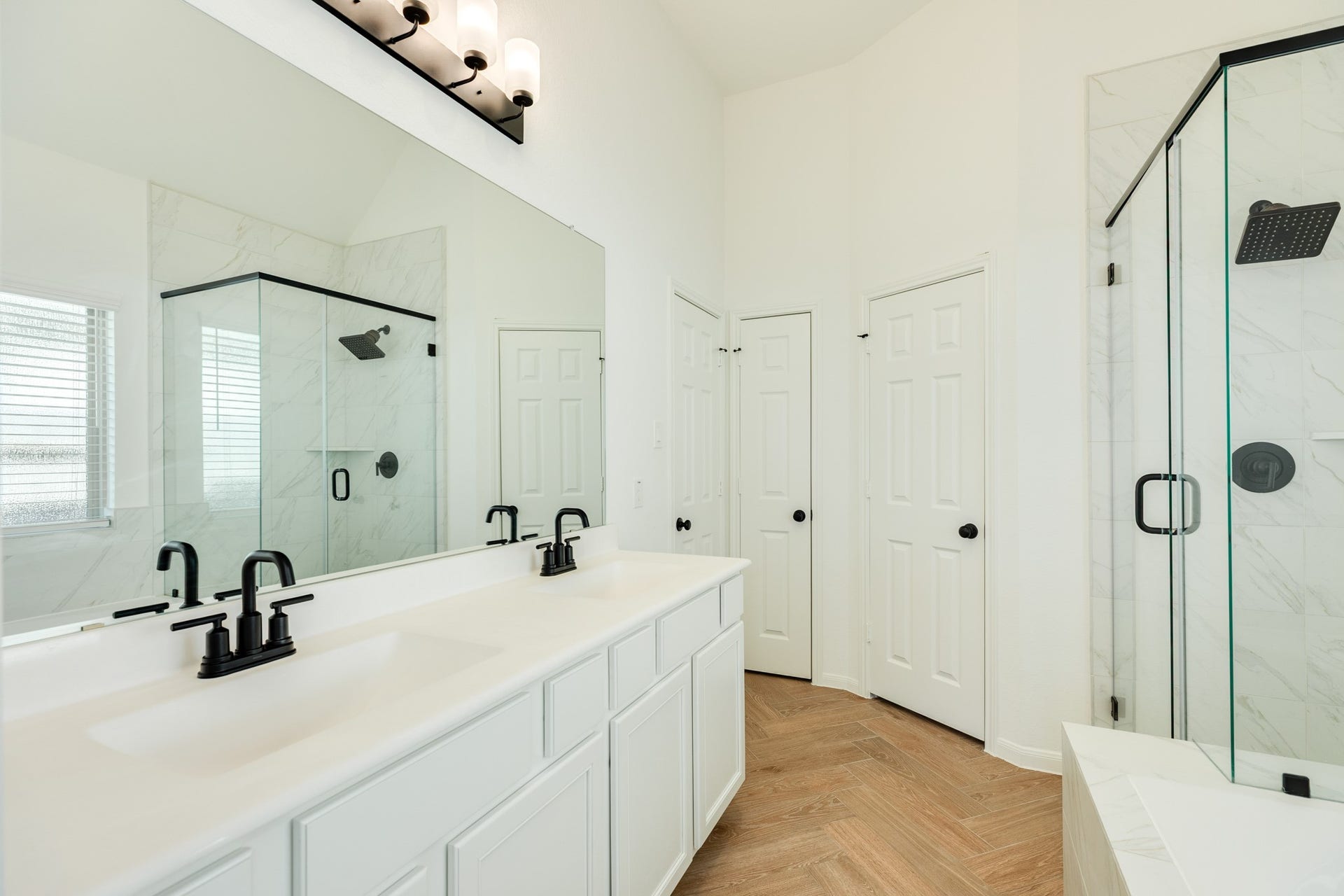 3602 Cardinal Pointe Drive, Angleton, TX 77515
