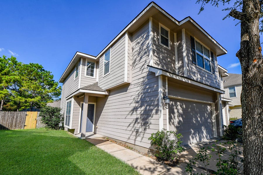 Property photo for 5607 Stonecloud Lane, Katy, TX