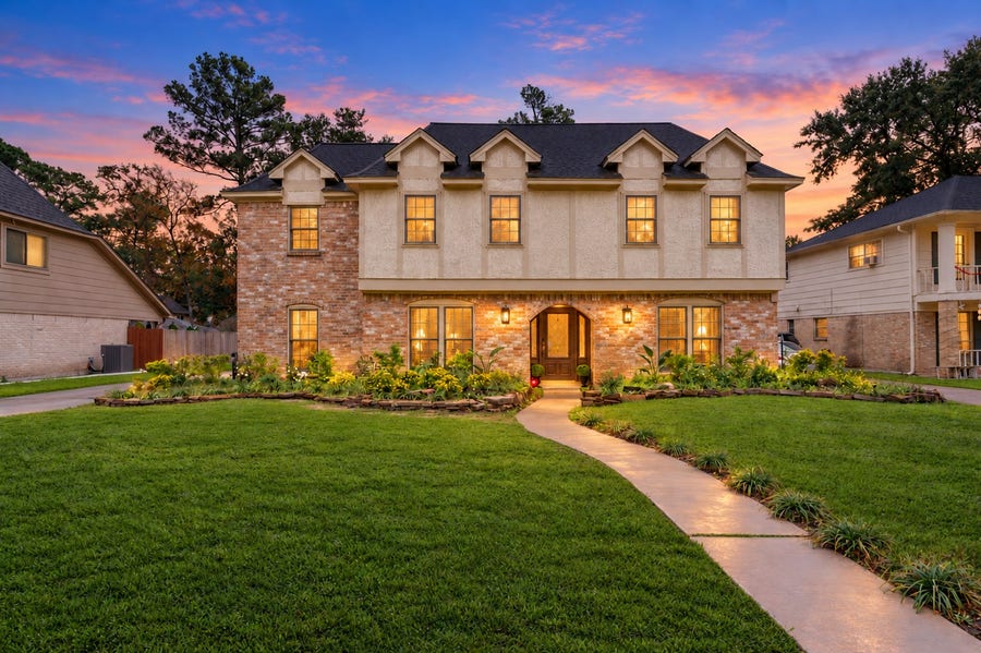 Property photo for 3211 Candleknoll Drive, Spring, TX