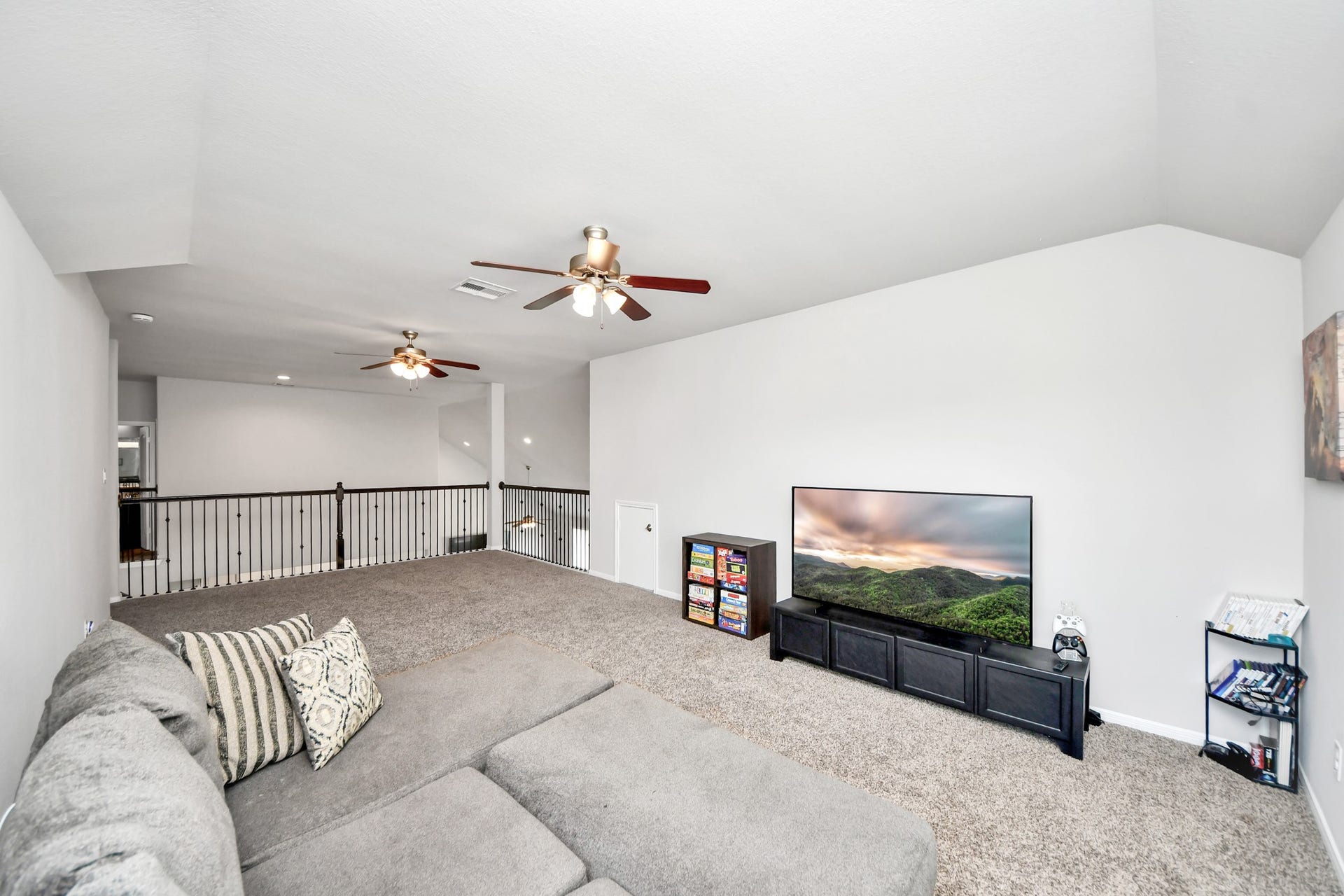 4911 Vergano Villa Drive, Katy, TX 77493 2nd floor family/game room