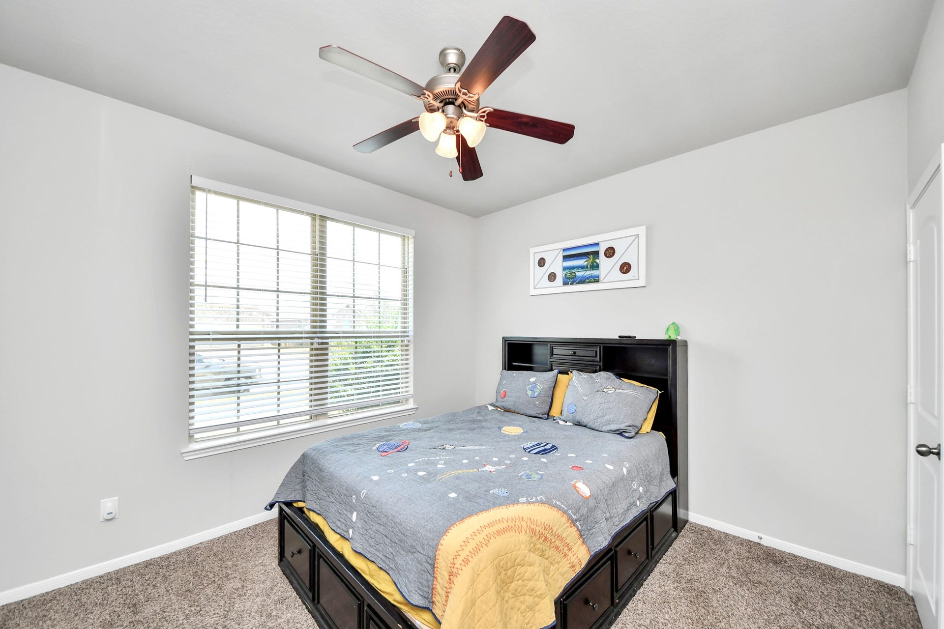 4911 Vergano Villa Drive, Katy, TX 77493 1st floor guestroom