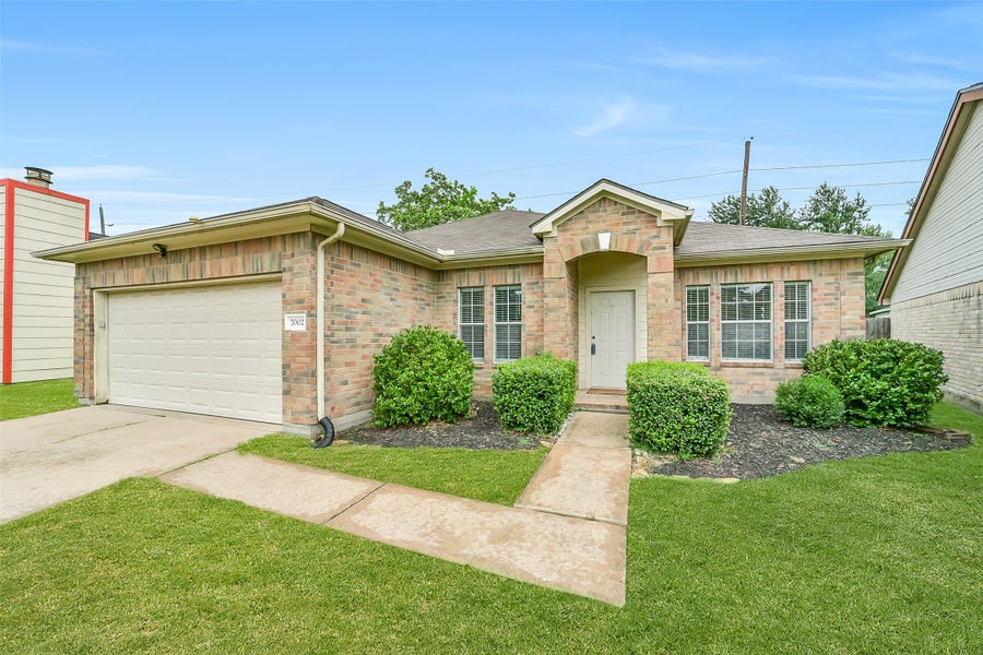 Property photo for 7002 Plaza Del Sol Drive, Houston, TX