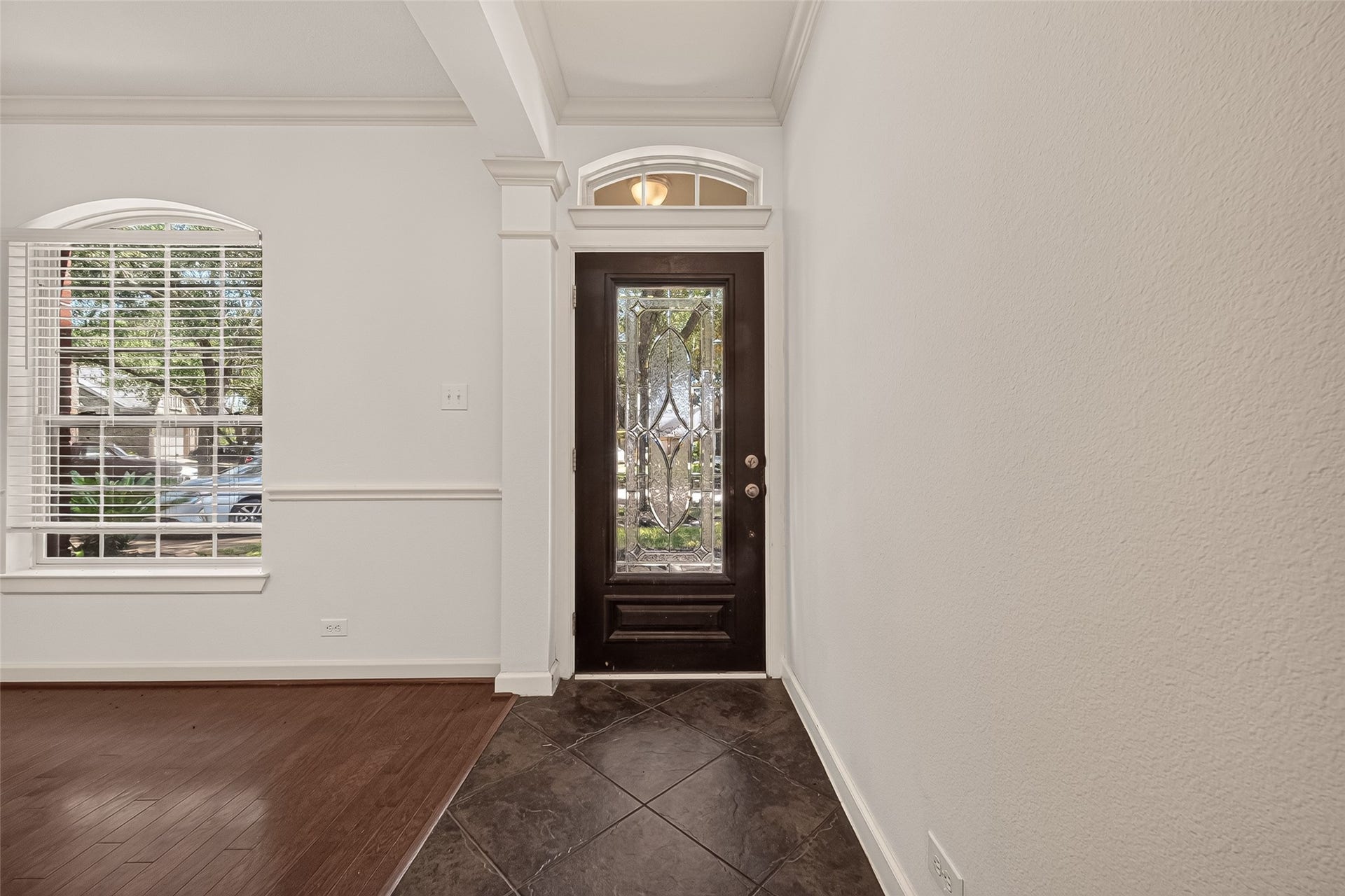 195 Copper Stream Ln, Richmond, TX 77406