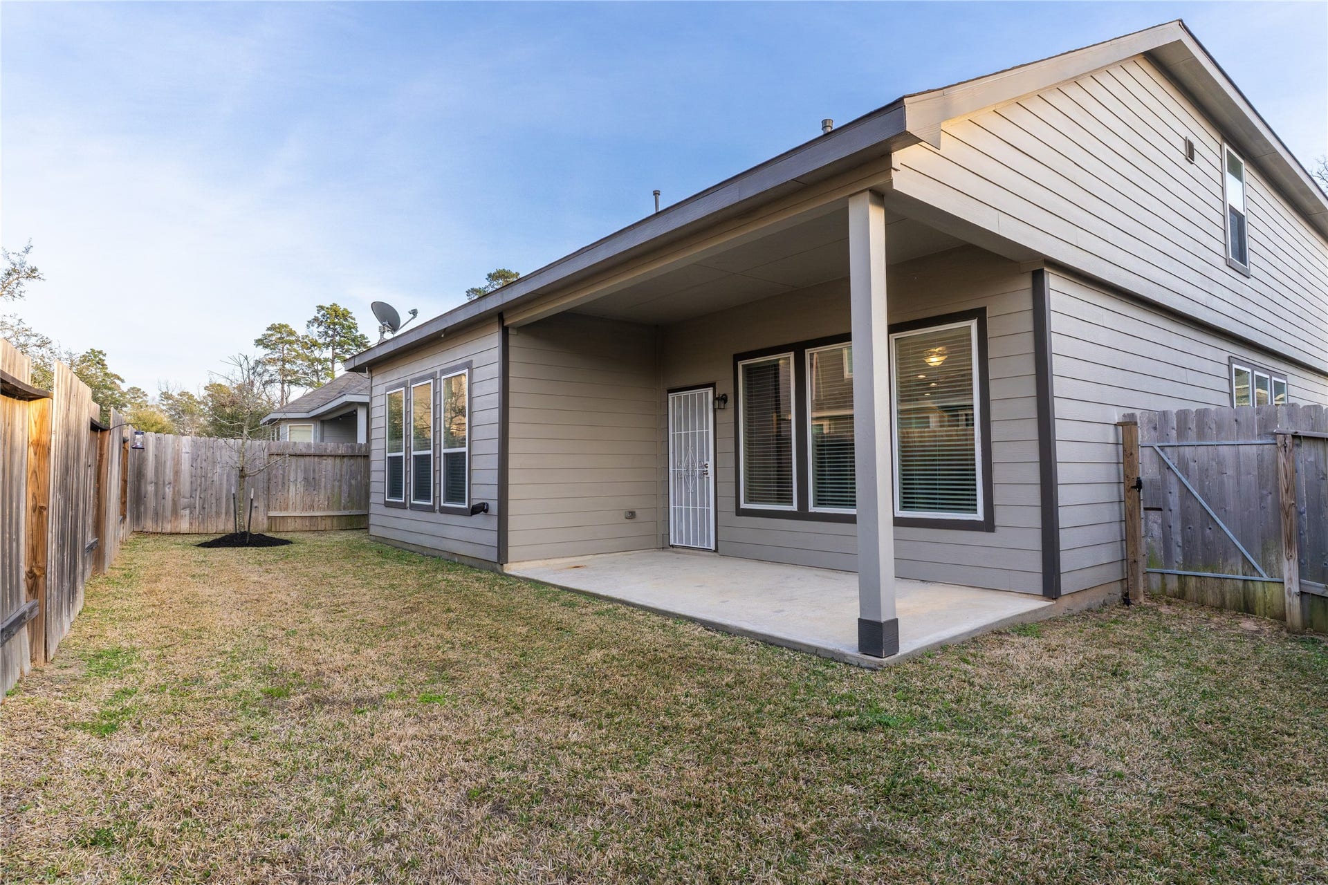 2512 Austin Hills Court, Conroe, TX 77304 2512 Austin Hills Court, Conroe, TX 77304