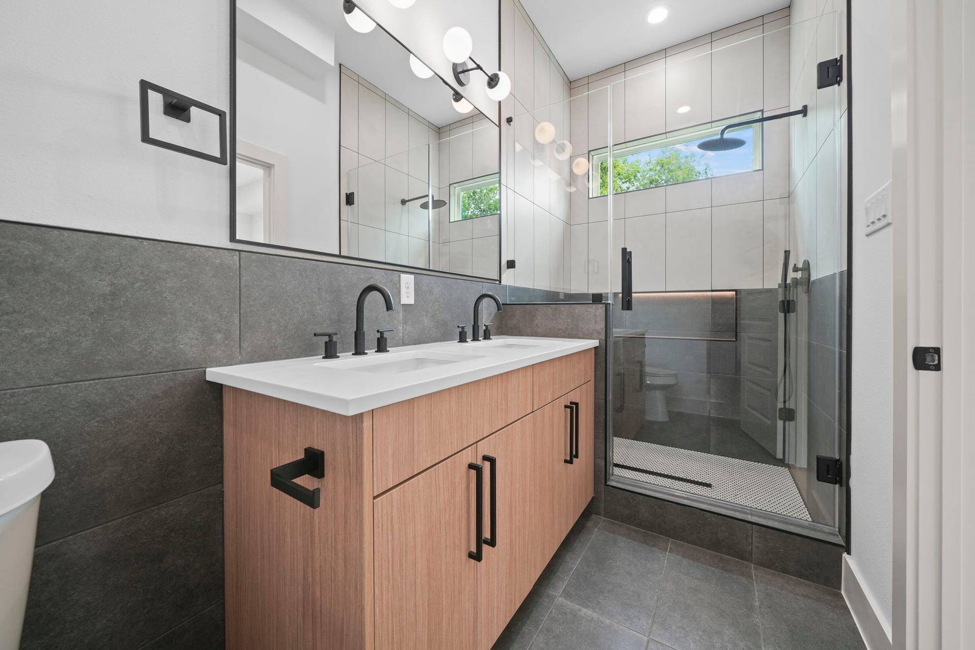 426 Calloway Street, #A, Houston, TX 77029