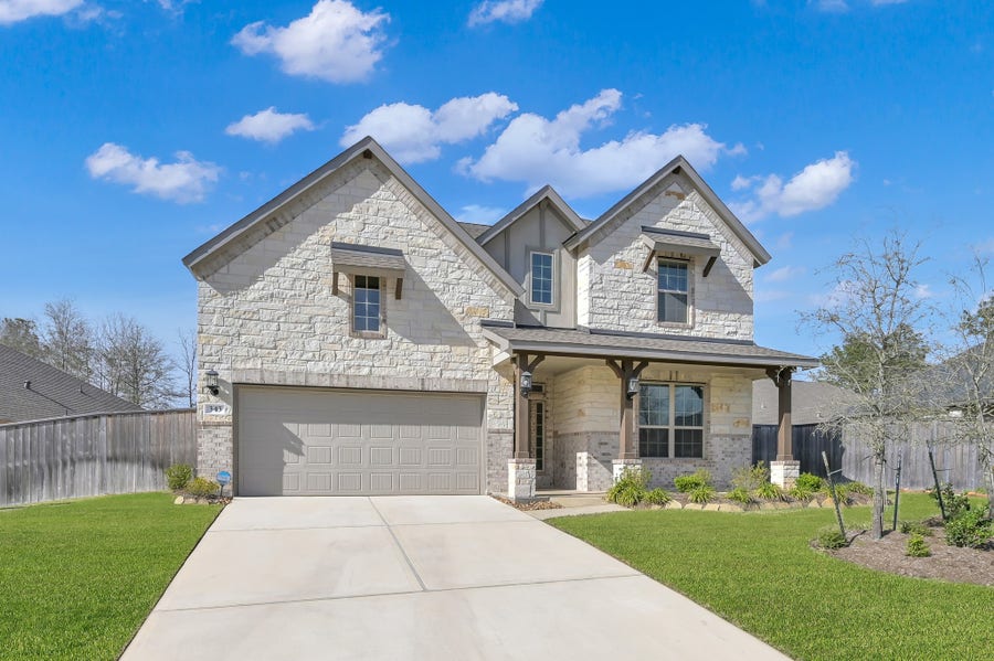 Property photo for 343 Sky Top Drive, Montgomery, TX