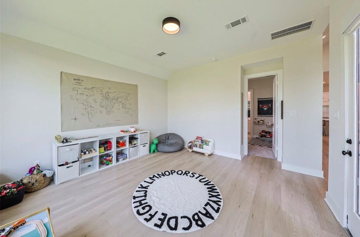 26951 Longwood Ledge Drive, The Woodlands, TX 77389 26951 Longwood Ledge Drive, The Woodlands, TX 77389