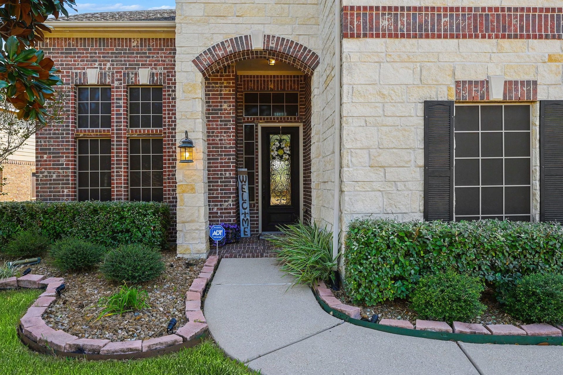 6410 Archer Ranch Lane, Rosenberg, TX 77471 Welcome to your new future home