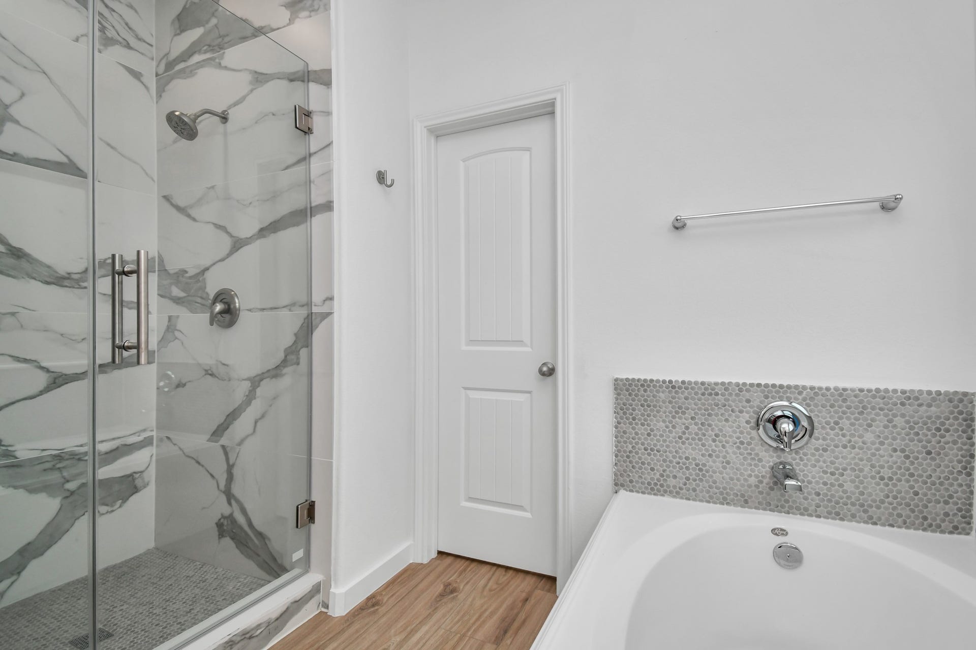25827 Rustica Drive, Tomball, TX 77375 25827 Rustica Drive, Tomball, TX 77375