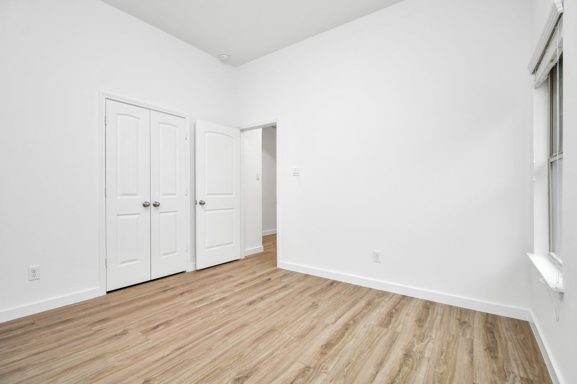 25827 Rustica Drive, Tomball, TX 77375 25827 Rustica Drive, Tomball, TX 77375