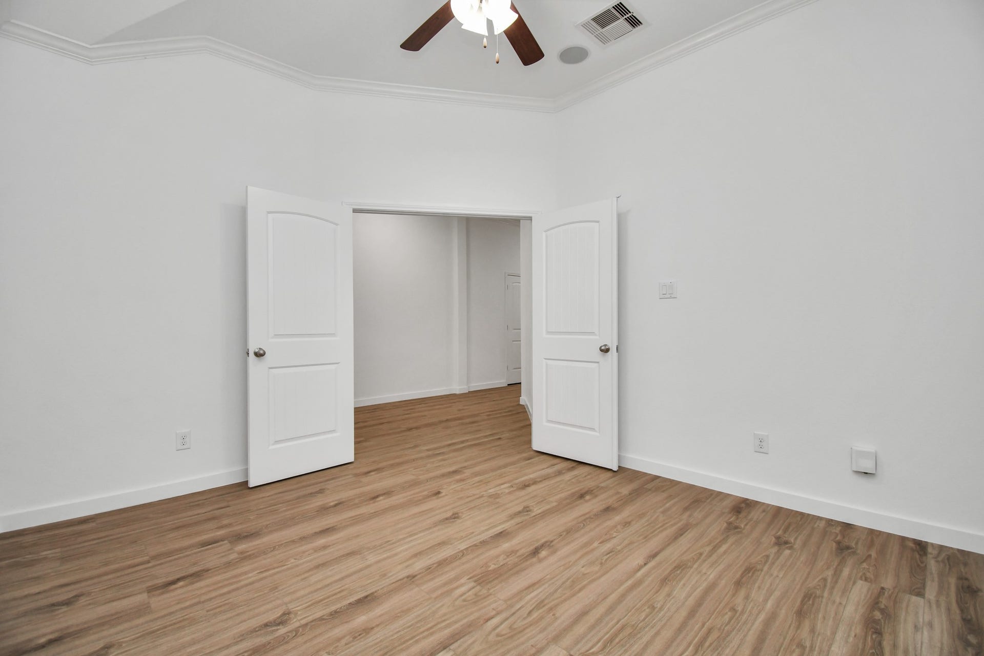 25827 Rustica Drive, Tomball, TX 77375 25827 Rustica Drive, Tomball, TX 77375