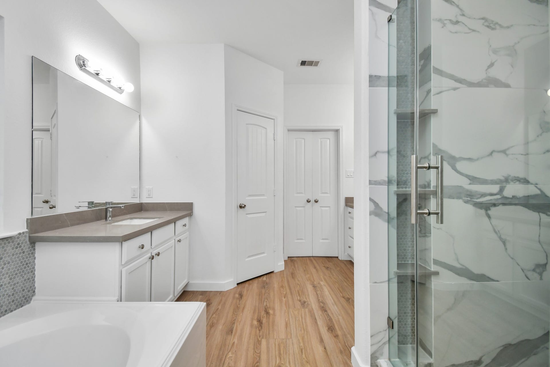 25827 Rustica Drive, Tomball, TX 77375 25827 Rustica Drive, Tomball, TX 77375