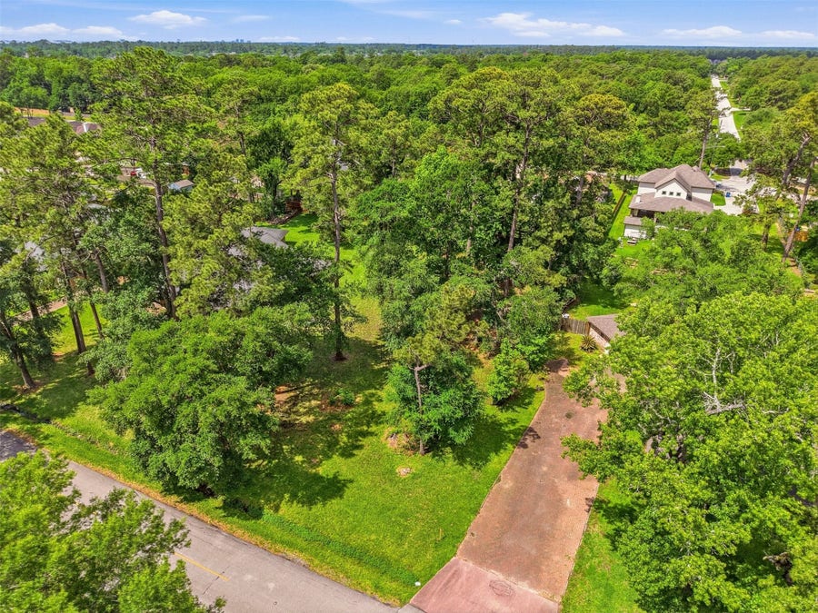 Property photo for 21515 Briar Oak Drive, Humble, TX