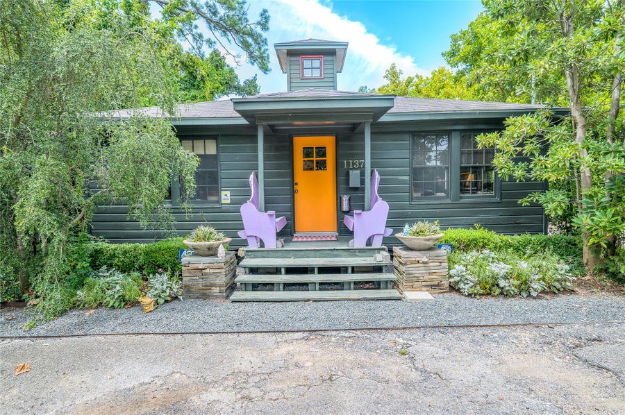 Property photo for 1137 W 26th Street, Houston, TX