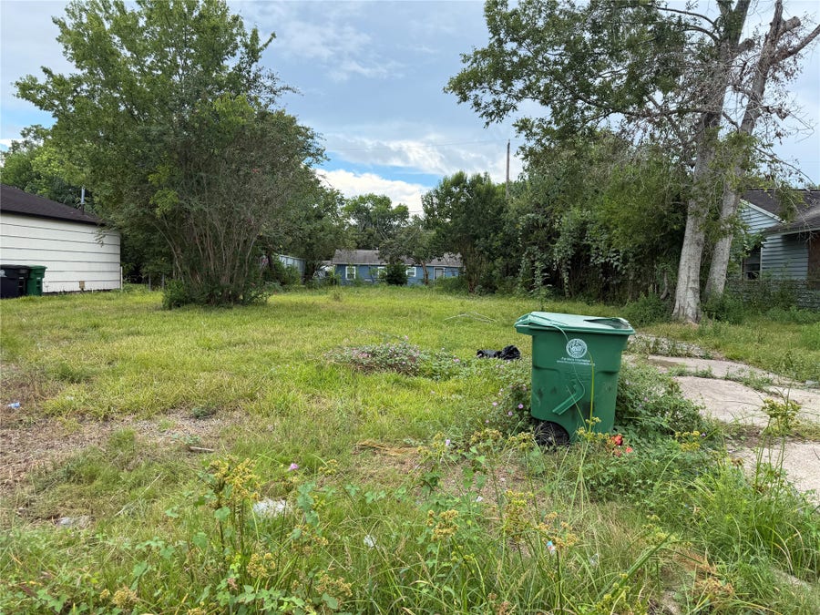 Property photo for 5718 Groveton Street, Houston, TX