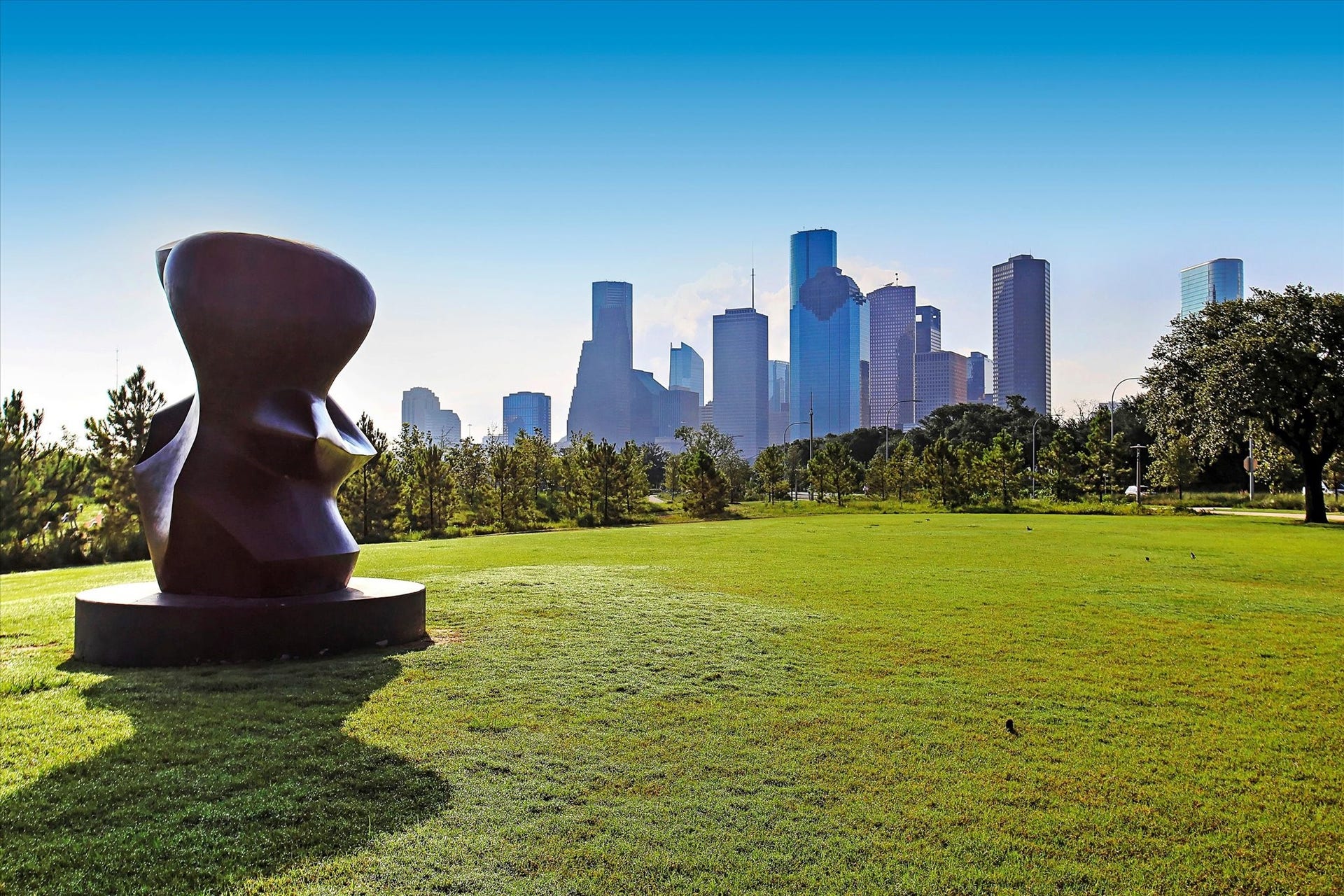 2204 Huldy Street, Houston, TX 77019 2204 Huldy is an easy commute to Downtown, Med Center & Galleria!