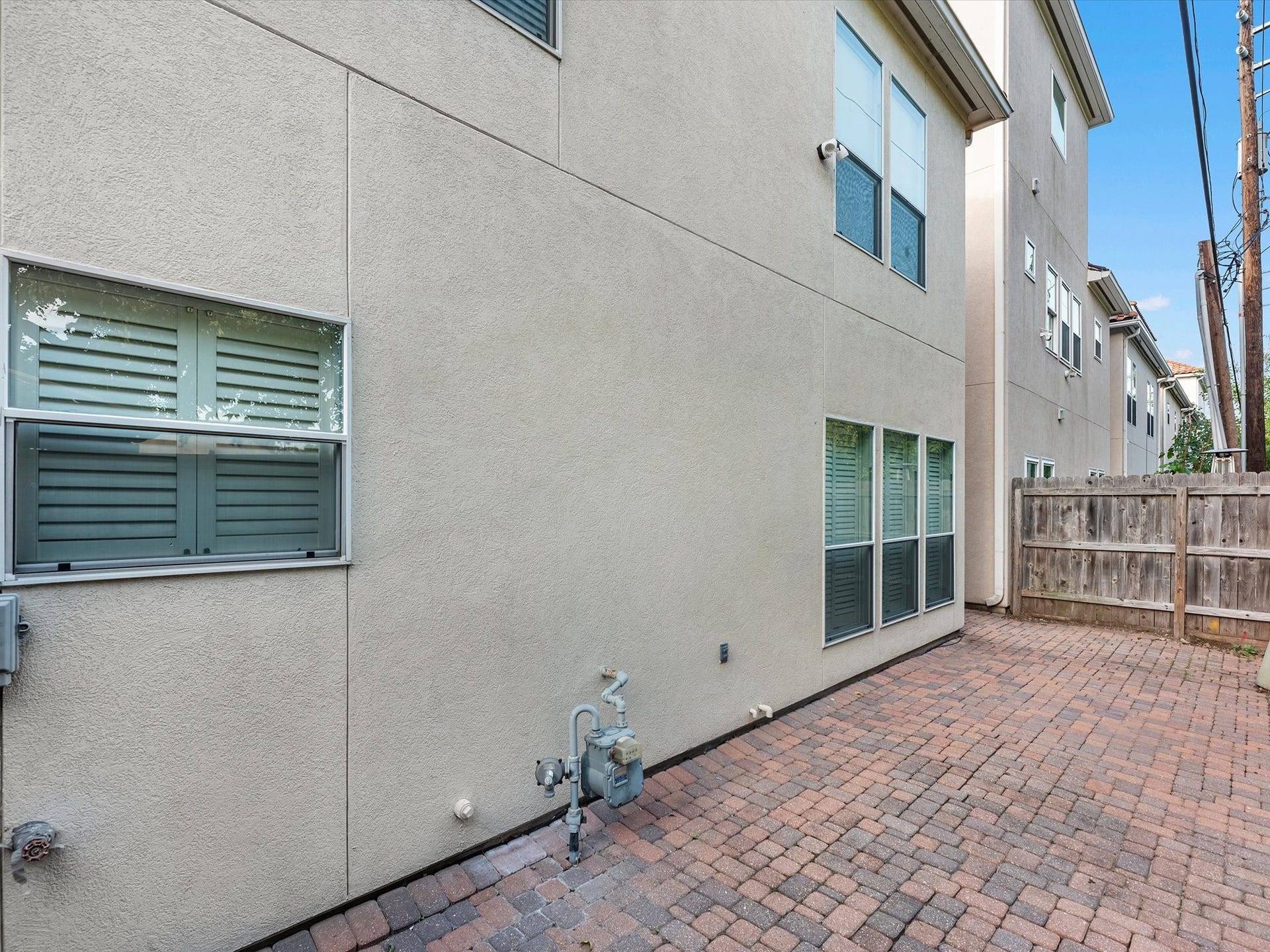 7114 Harmony Cove, Houston, TX 77036 7114 Harmony Cove, Houston, TX 77036