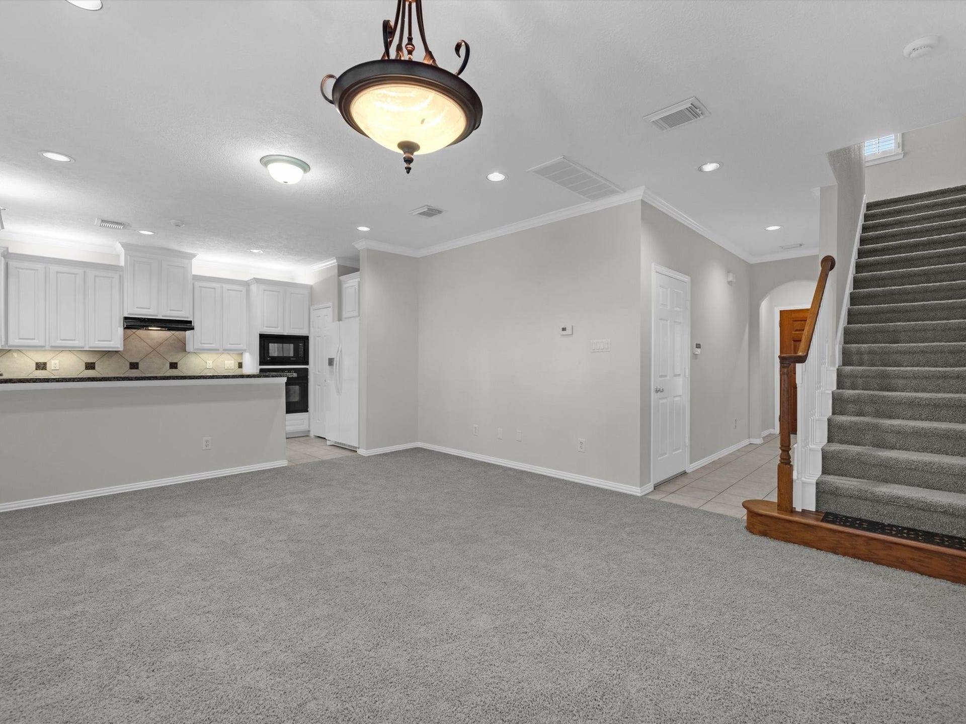 7114 Harmony Cove, Houston, TX 77036 7114 Harmony Cove, Houston, TX 77036