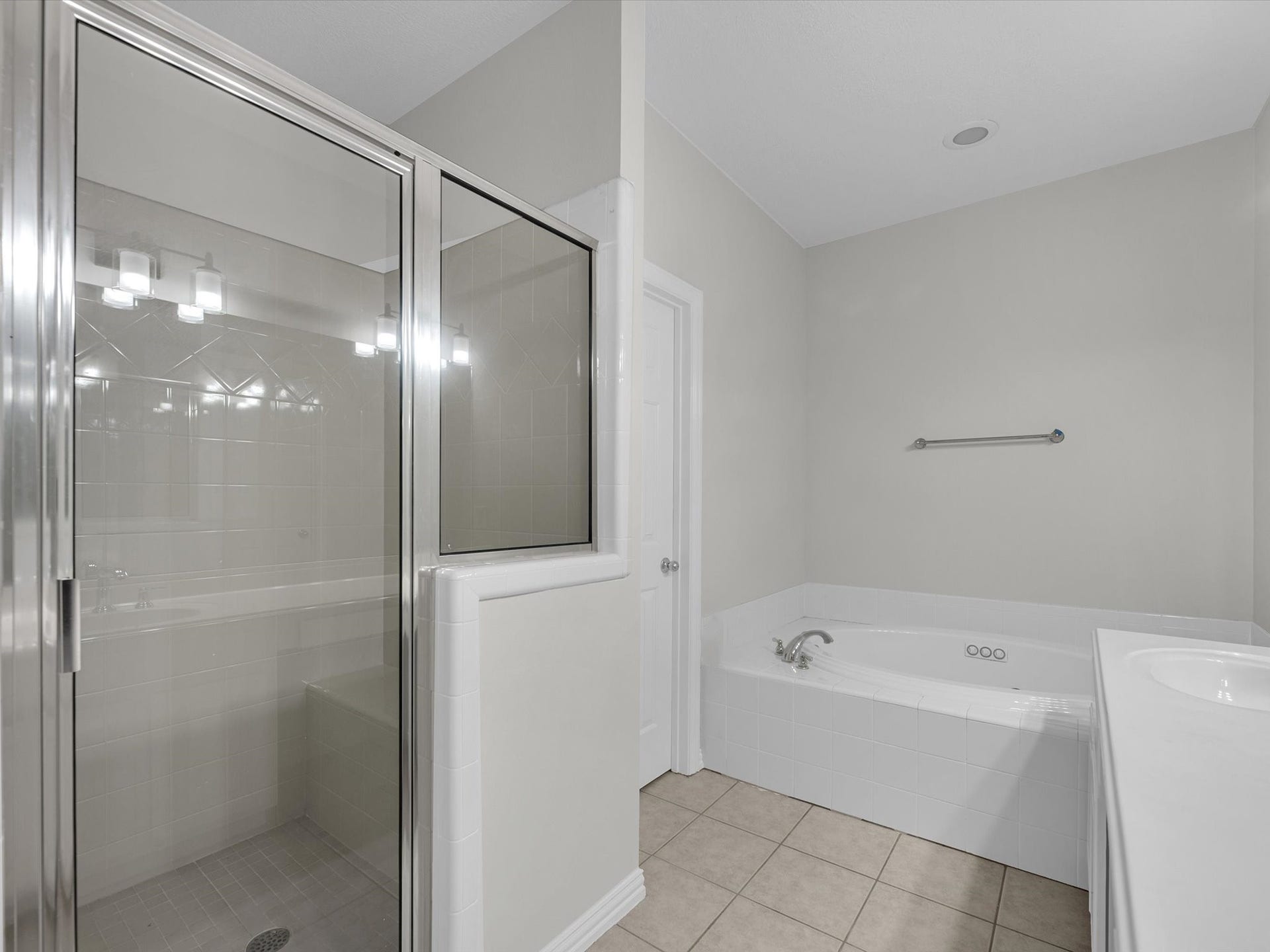 7114 Harmony Cove, Houston, TX 77036 7114 Harmony Cove, Houston, TX 77036