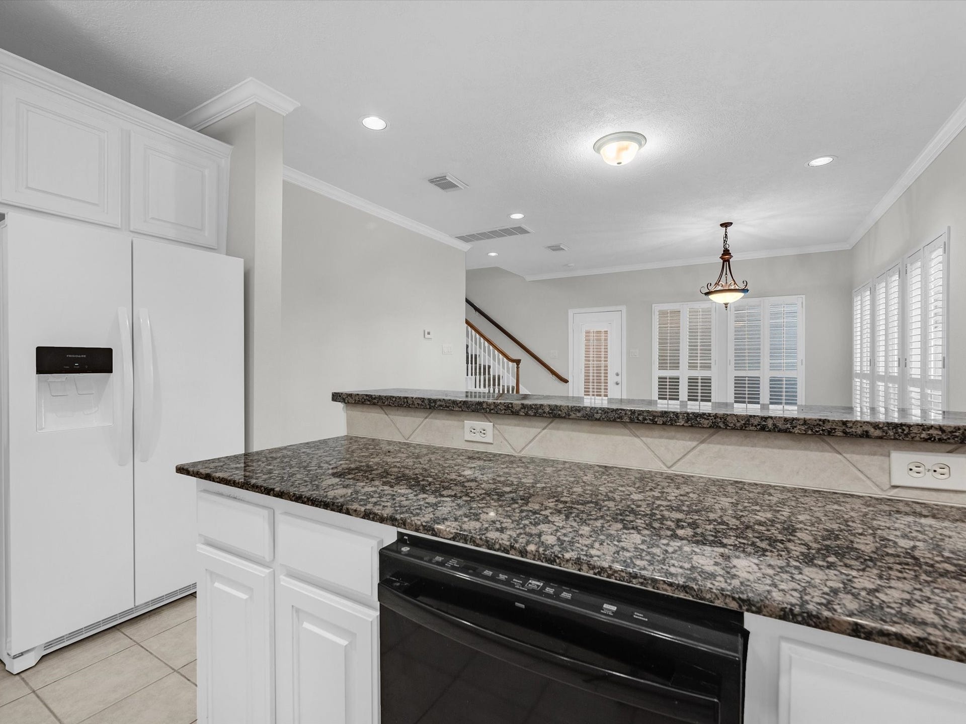 7114 Harmony Cove, Houston, TX 77036 7114 Harmony Cove, Houston, TX 77036