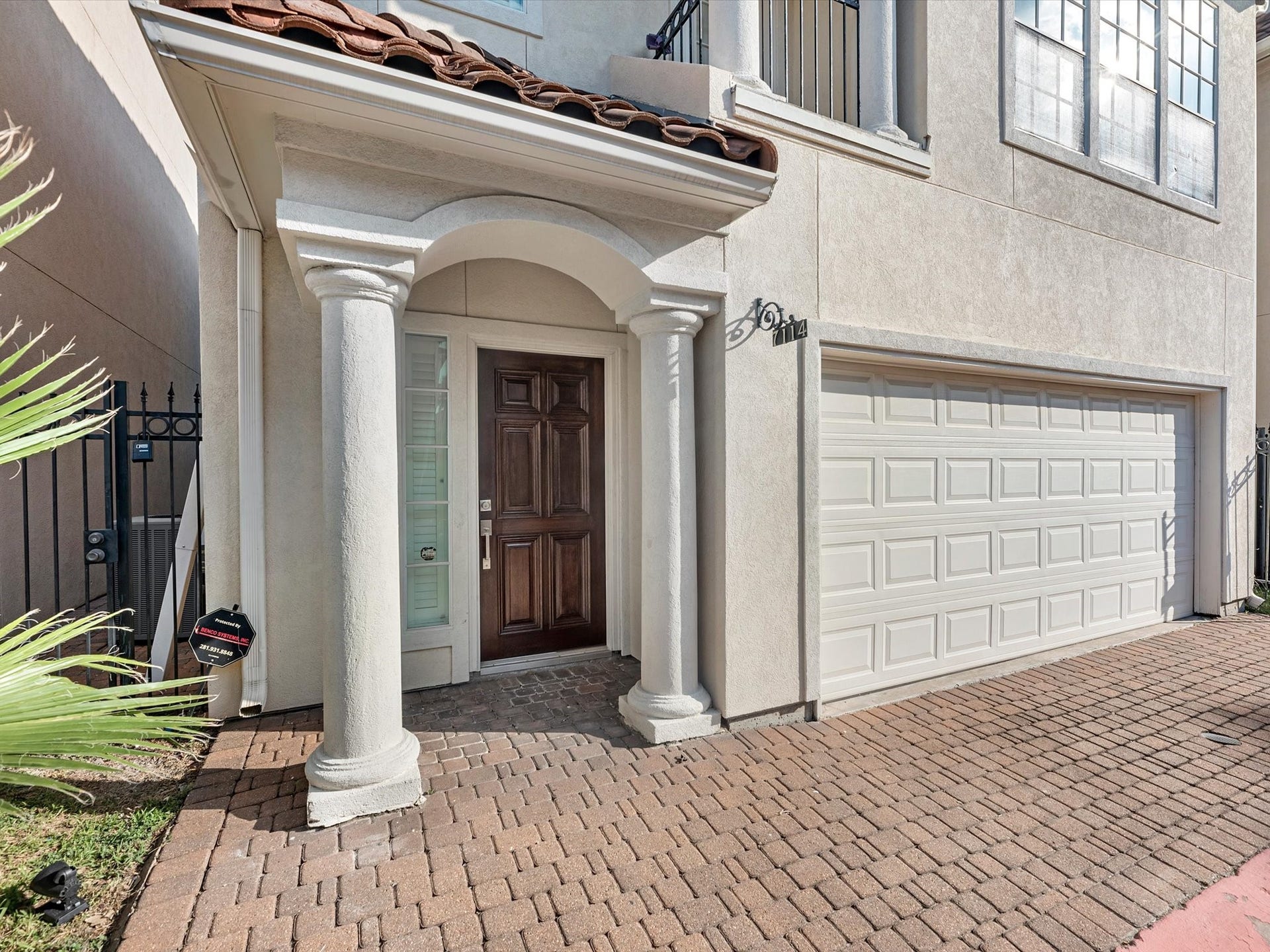 7114 Harmony Cove, Houston, TX 77036 7114 Harmony Cove, Houston, TX 77036