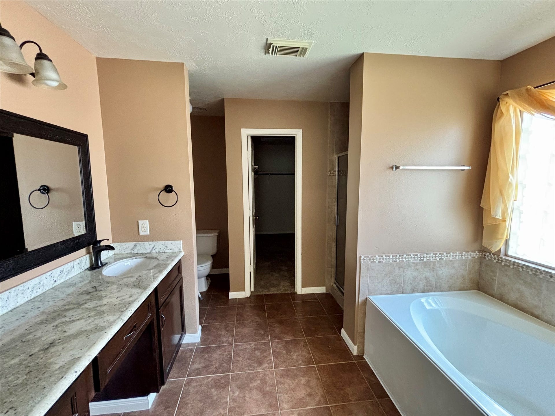 3018 Misty Isle Ct, Dickinson, TX 77539 3018 Misty Isle Ct, Dickinson, TX 77539